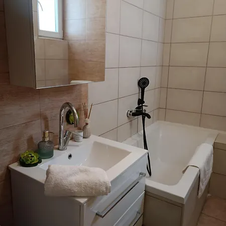 Apartamento Ellena *